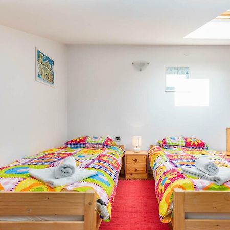 Apartment Villa Nera بولا المظهر الخارجي الصورة